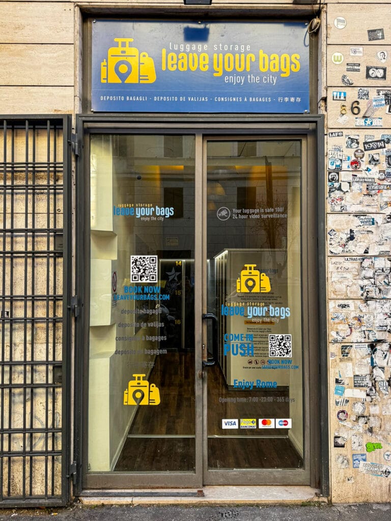 Deposito bagagli vicino a via Ottaviano